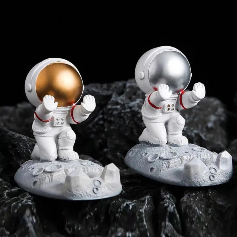 Astronauts Mobile Phone Stand