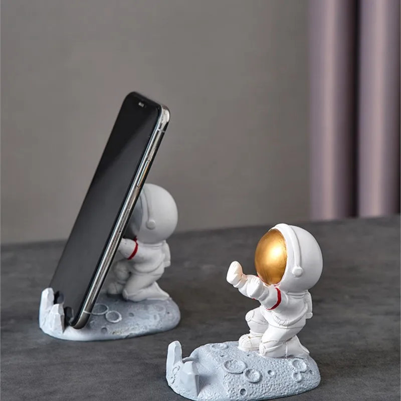 Astronauts Mobile Phone Stand